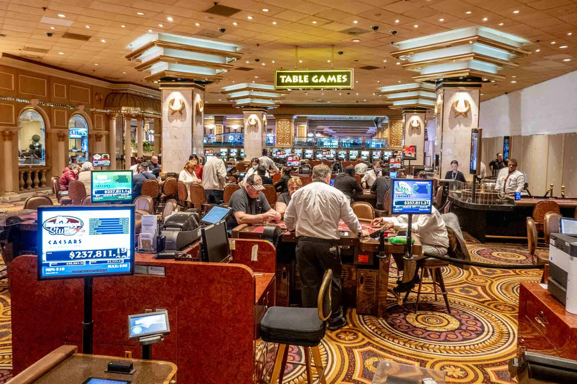 Blackjack’ta Kazanma Sanatı: Stratejik Yaklaşımlar